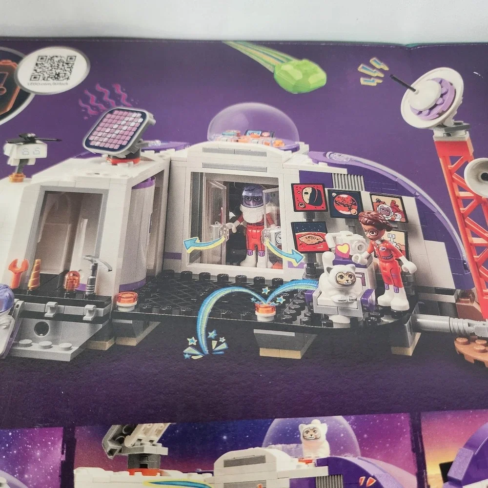 LEGO Friends 42605 Mars Space Base and Rocket 981 Pc New Sealed Space Set